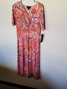 MSK Paisley Short Sleeve dress size M